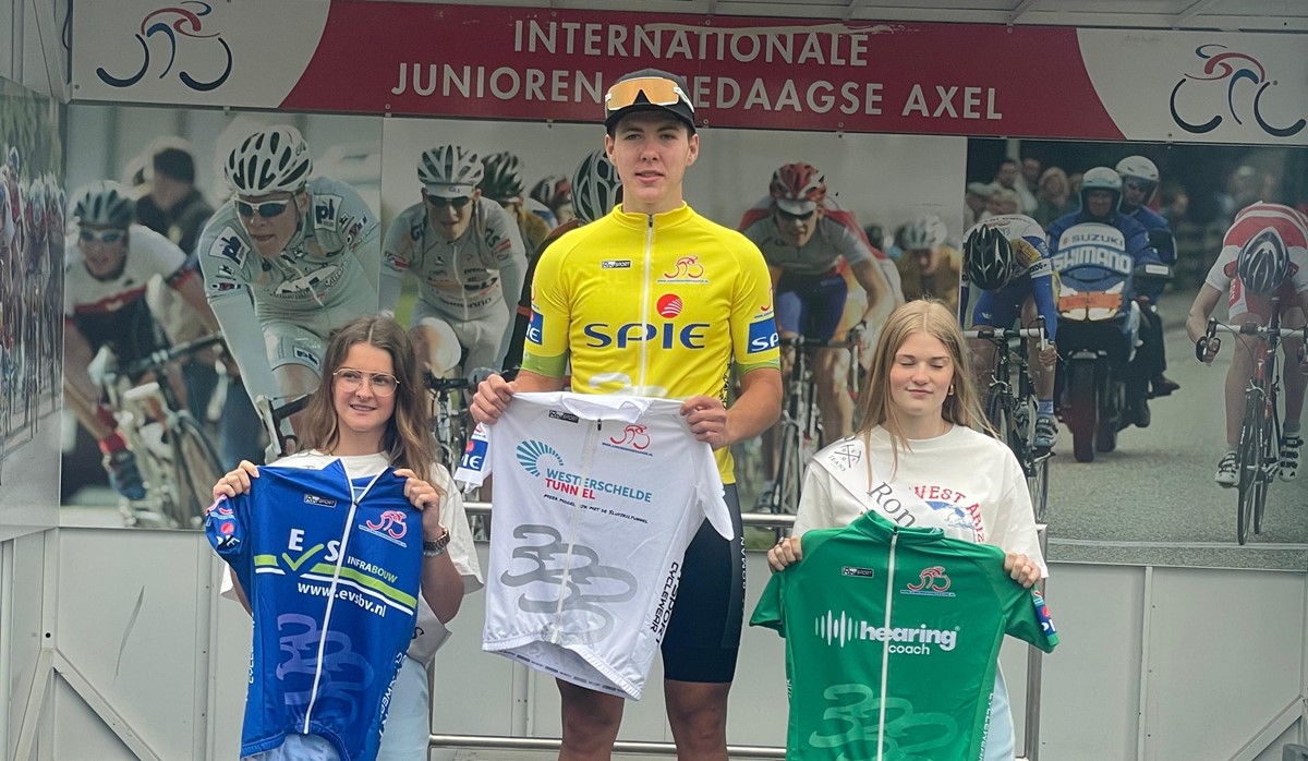 WhatsApp Image 2025-05-25 at 18.26.48 (1).jpg